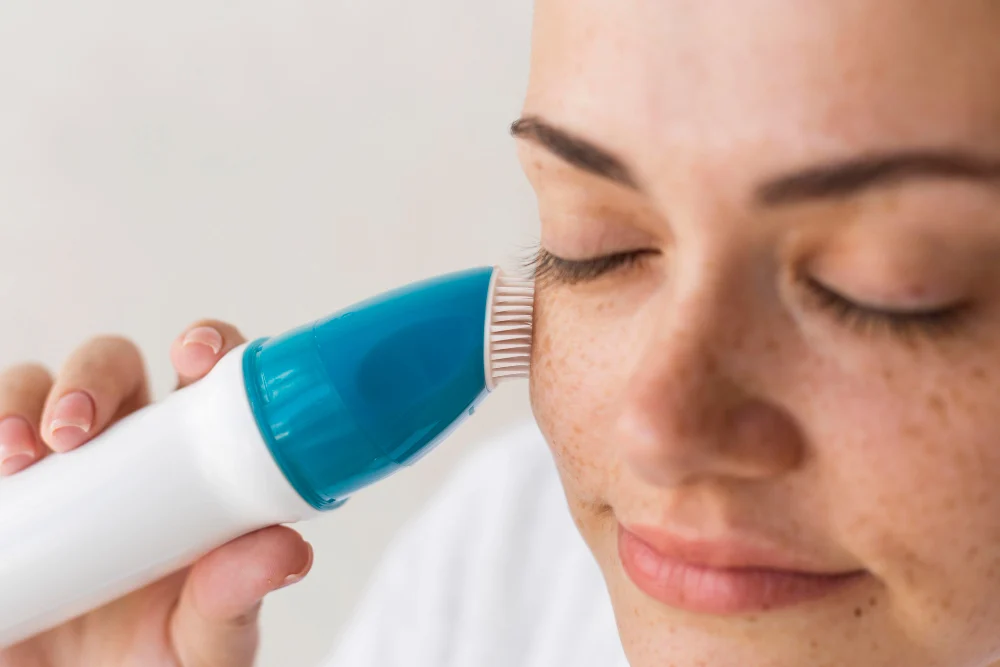 Manfaat Mengunakan Skin Scrubber dan Cara Pakainya